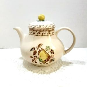 J.B. Johnson Bros Teapot Old Granite Fruit Sampler 40 oz. Cottagecore
